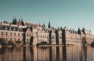 Onderwijssegregatie raakt ook het burgerschapsonderwijs