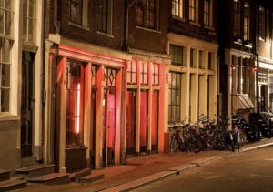 Risico op seksuele uitbuiting hangt ook samen met de schoolomgeving
