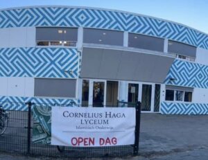Inspectie en ministerie krijgen steeds meer greep op het onderwijs, dat schuurt met Artikel 23