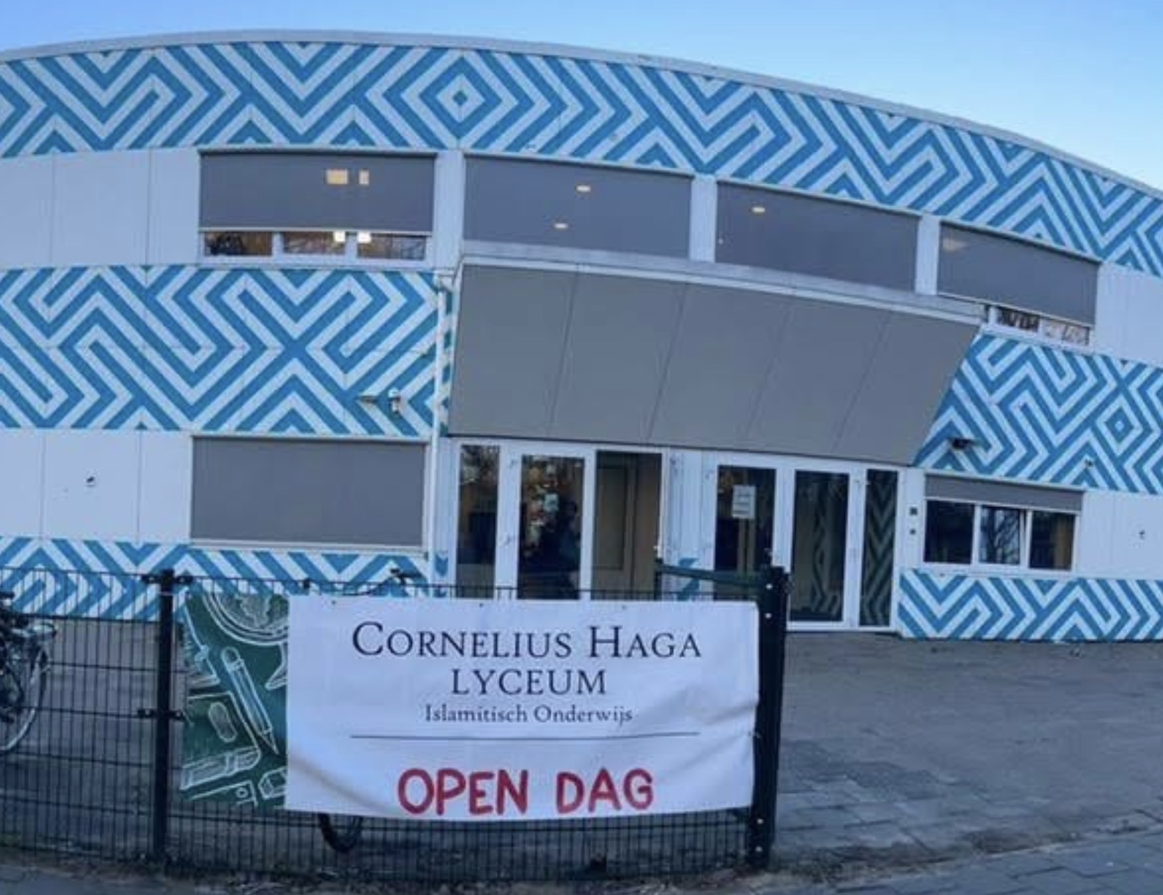 Inspectie en ministerie krijgen steeds meer greep op het onderwijs, dat schuurt met Artikel 23